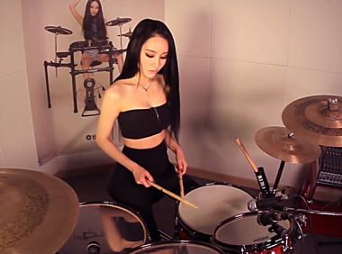 雅妍A-YEON-贝多芬第五交响曲(双踩)