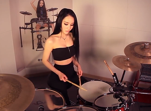 雅妍A-YEON-贝多芬第五交响曲(双踩)