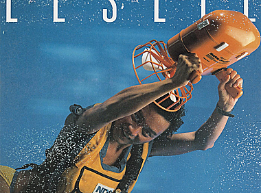 张国荣 – Monica